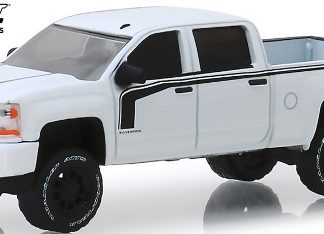 GREENLIGHT CHEVROLET SILVERADO 2017 - RALLY 2  1/64